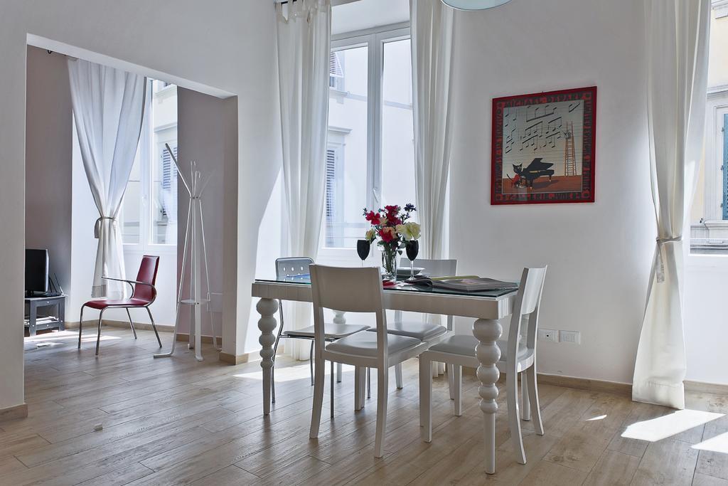 Apartments Florence Pandolfini Street الغرفة الصورة