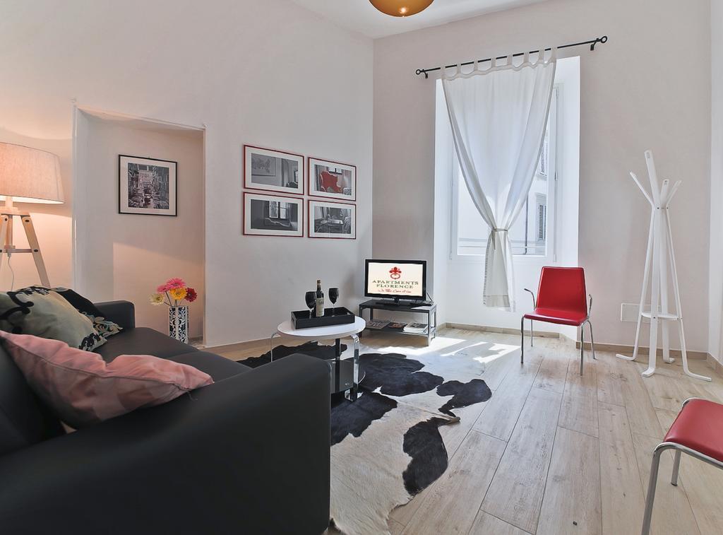 Apartments Florence Pandolfini Street الغرفة الصورة